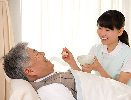 お食事