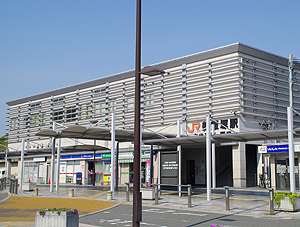 JR新飯塚駅